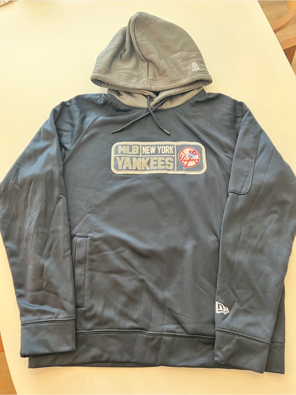 New Era Navy and Gray New York Yankees Pullover Hoodie size L-285